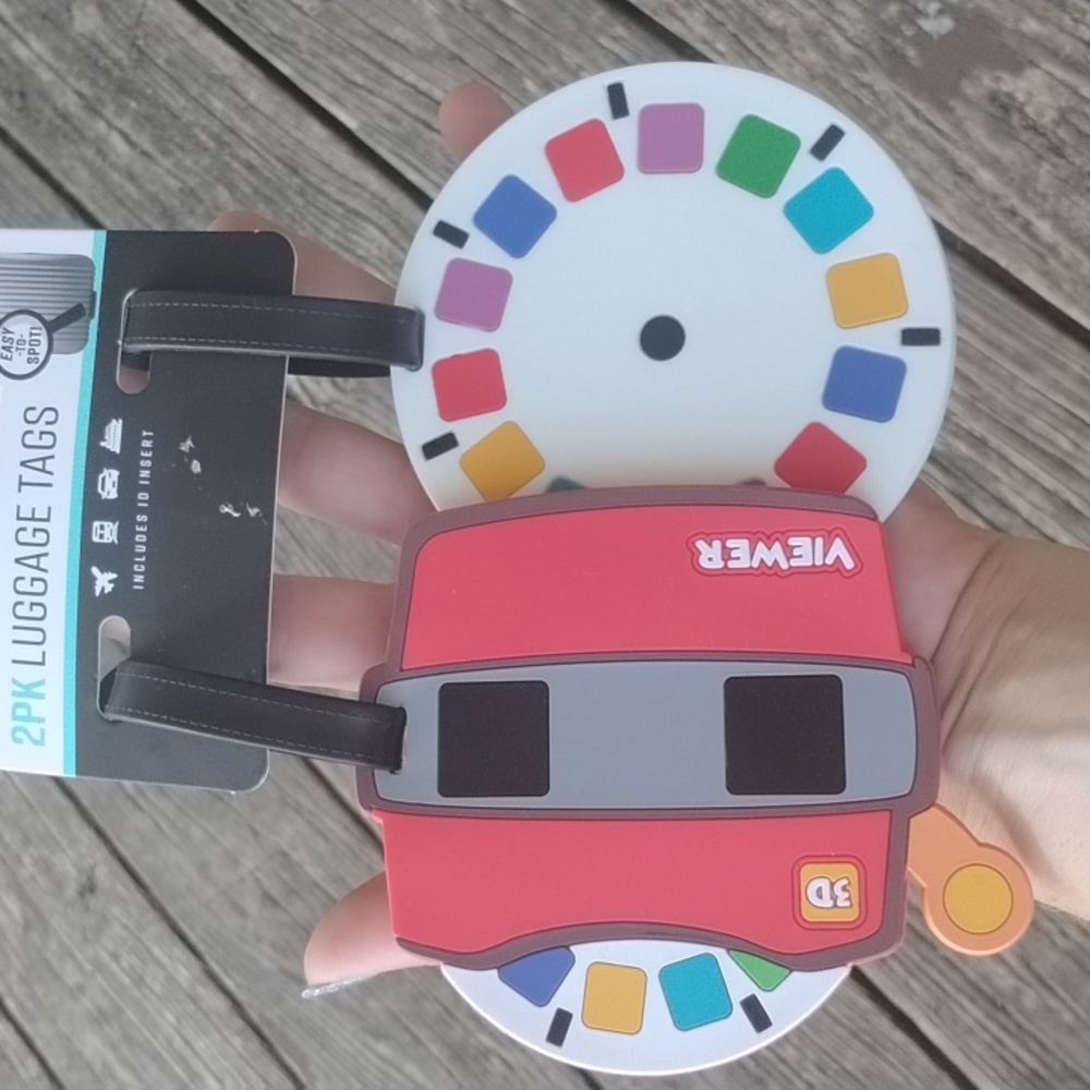 Viewfinder Luggage Tags